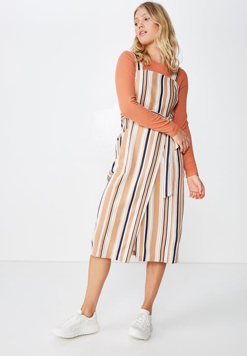 Cotton On - Woven missy utility midi slip dress - multi