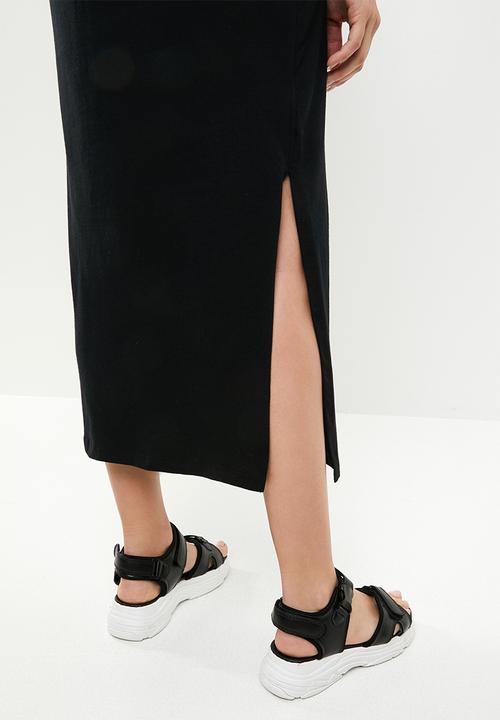 Superbalist - T-shirt dress with boxy sleeve - black