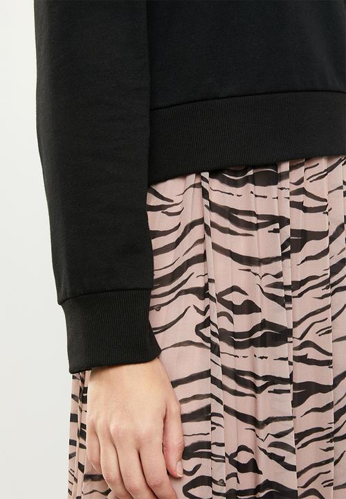 Superbalist - Boxy crop hoodie - black