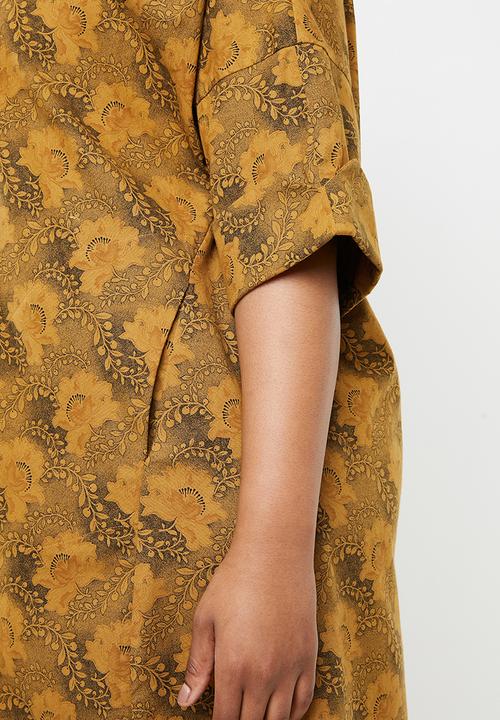 AMANDA LAIRD CHERRY - Plus size thutho shirt dress - yellow & black