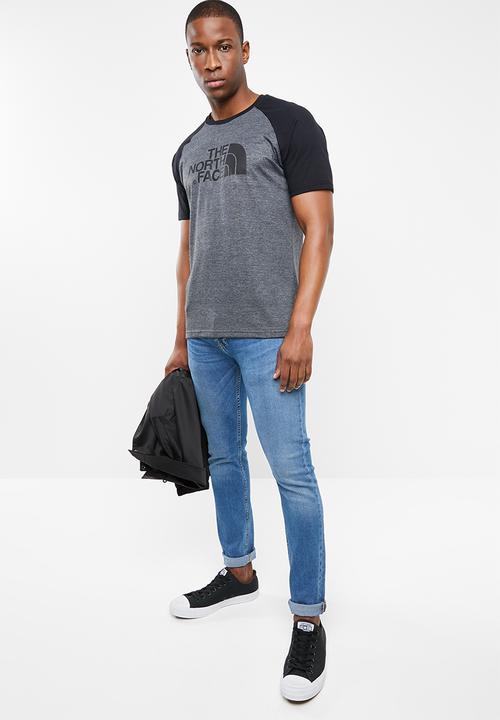 The North Face - M s/s raglan easy tee - black & charcoal 