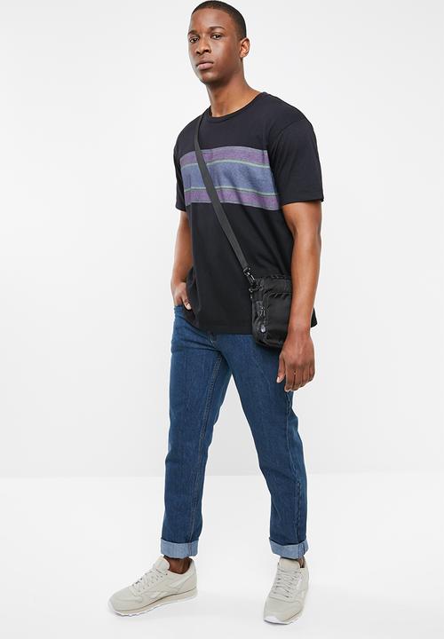Cotton On - Dylan tee - black