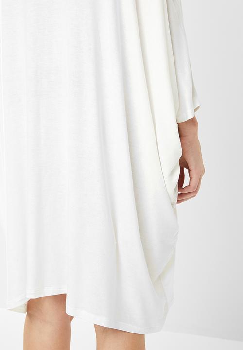 Superbalist - Cold shoulder cover up - milk