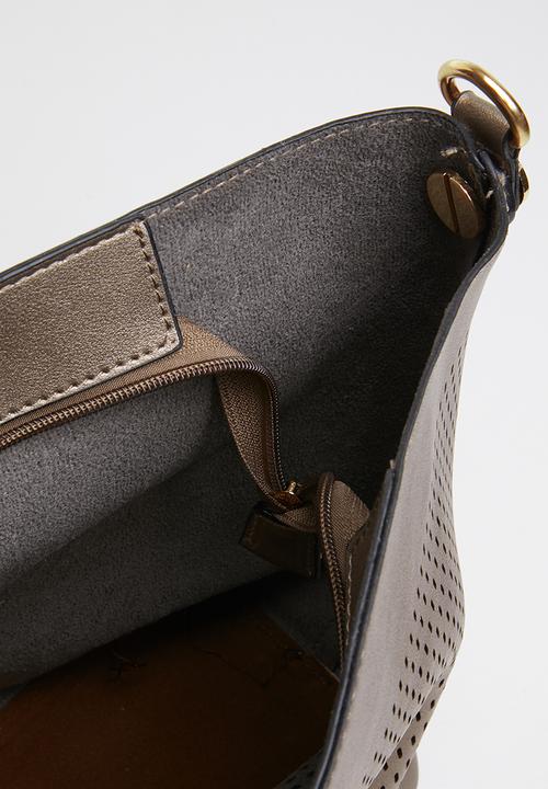 STYLE REPUBLIC - Studded shoulder bag - brown