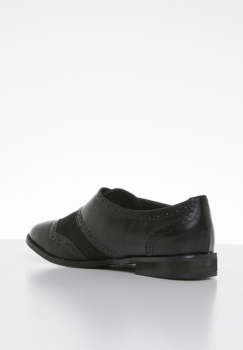 Superbalist - Jax brogue - black