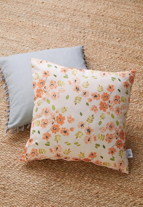 Sixth Floor - Lela cushion cover - pink