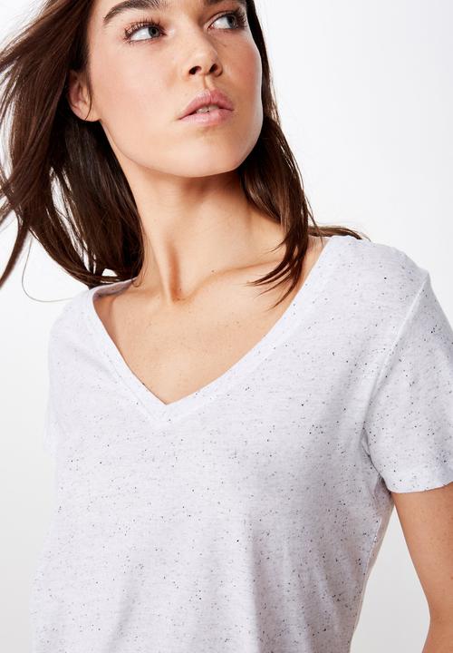 Cotton On - The deep v-neck T-shirts - white 