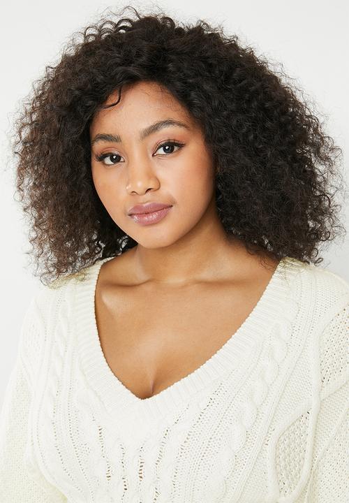 Missguided - V-neck cable knitted jumper - cream