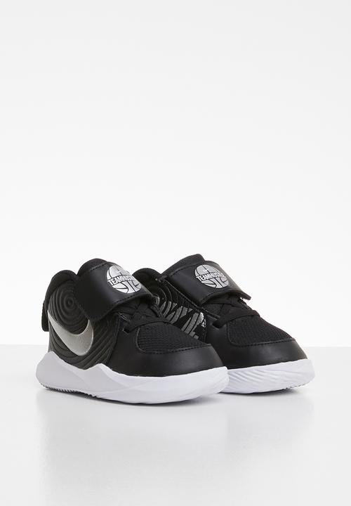 Nike - Team hustle d 9 (td) - black