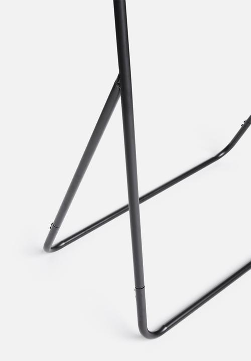 Sixth Floor - Felix clothing rail - black