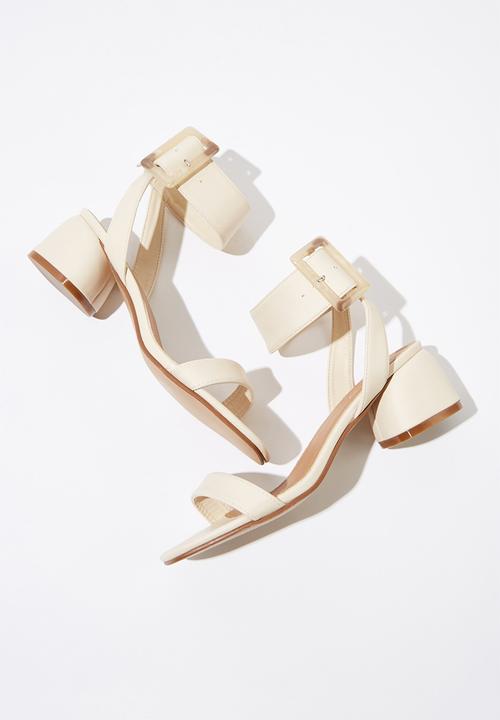 Cotton On - Faux leather buckle sandal - neutral
