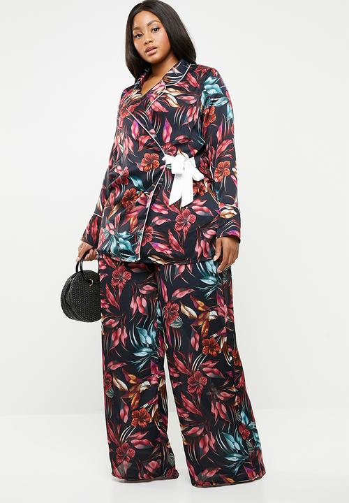 Missguided - Curve floral wrap over jacket - black