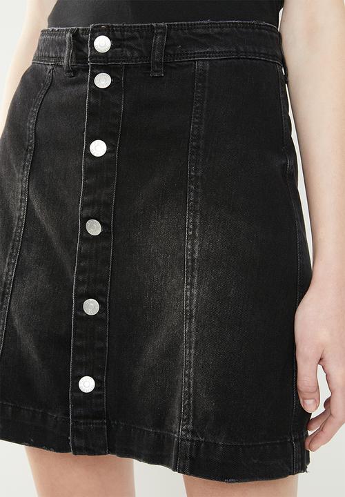 Jacqueline de Yong - Sara button through denim a line skirt - black