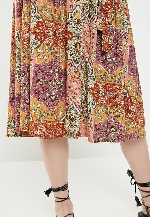 Superbalist - Tile print button through midi skirt - multi 