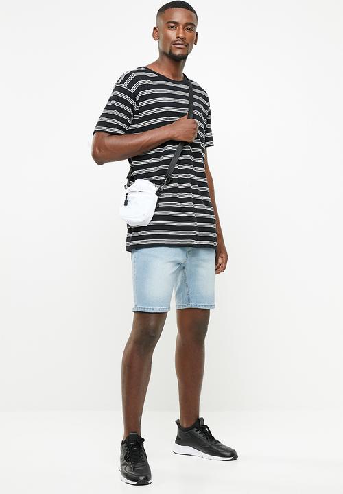 Cotton On - Skinny straight fit shorts - blue