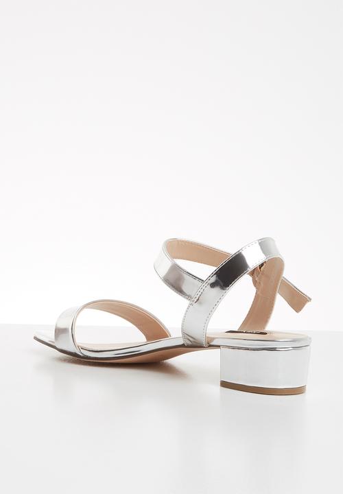 ONLY - Apple midi heel metallic sandal - silver 