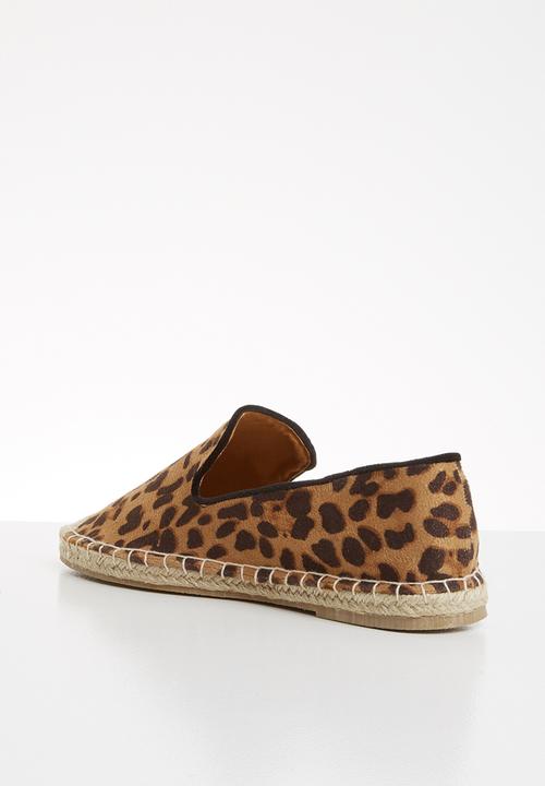 Vero Moda - Canvas floral print espadrille - brown & tan 