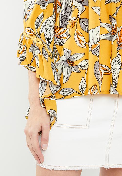 Revenge - Off shoulder floral blouse - multi 