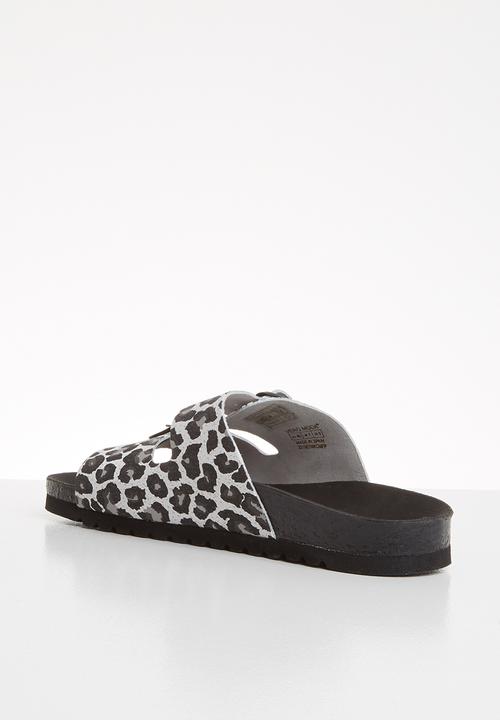 Vero Moda - Alda leather sandal - white & black 