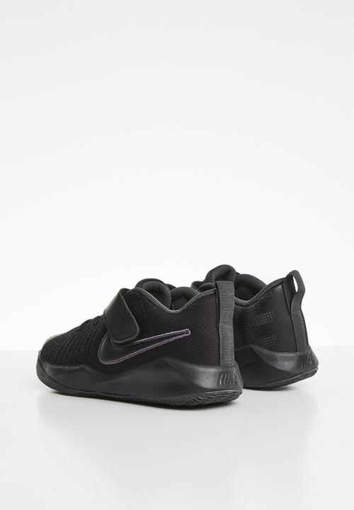 Nike - Team hustle quick 2 shoes - black