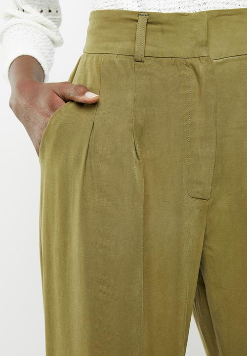 Superbalist - Premium soft tapered trouser- olive