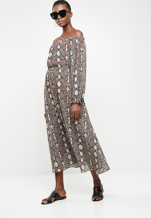 Superbalist - Off the shoulder maxi dress - multi