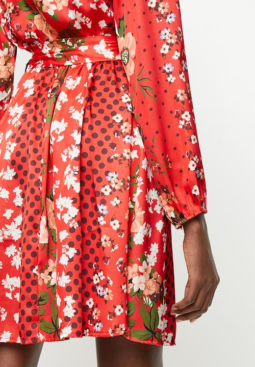 Revenge - Long sleeve contrast wrap dress - red