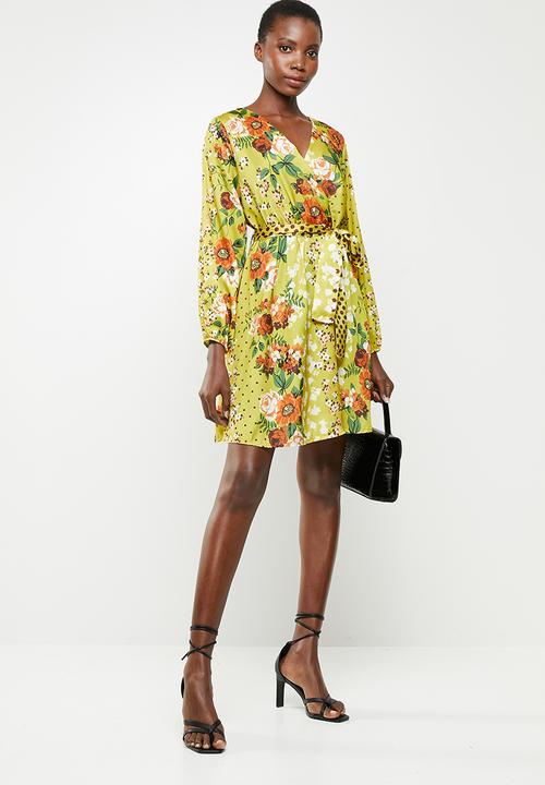 Revenge - Long sleeve contrast wrap dress - yellow