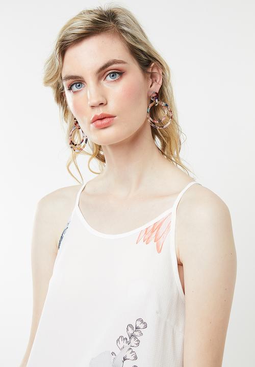 Revenge - Sleeveless floral top - white