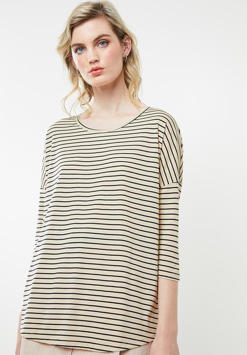 Jacqueline de Yong - Cathy 3/4 oversized top - neutral & black