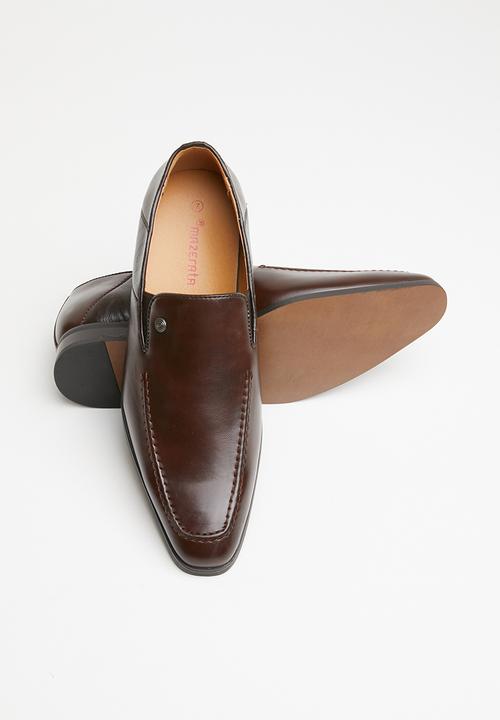 MAZERATA - Grazie 49 wax slip-on - brown