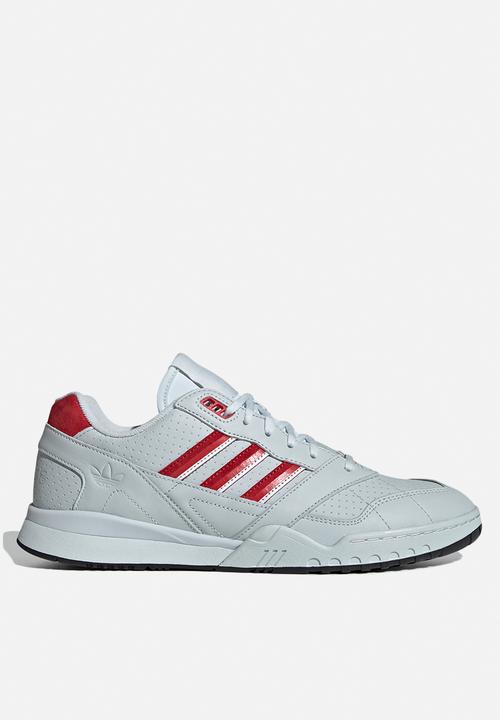 adidas Originals - A.R. trainer - blue tint s18/scarlet/ftwr white