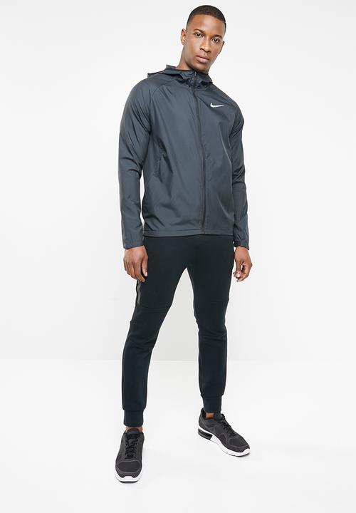 Nike - Nike essential jacket - black 
