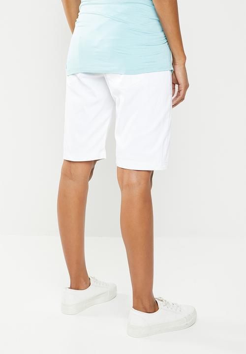 Cherry Melon - Patch pocket twill shorts - white