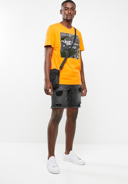 Cotton On - Customised ripped denim shorts - black