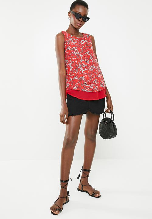 Revenge - Floral sleeveless overlay top - red & white 