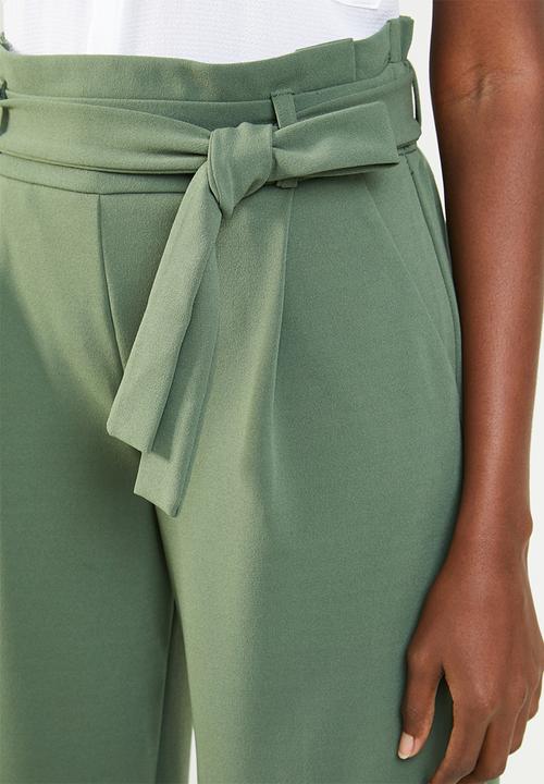 Jacqueline de Yong - Tailor wide culotte pant - green