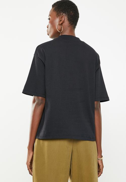 Superbalist - Hi neck grown on sleeve tee - black