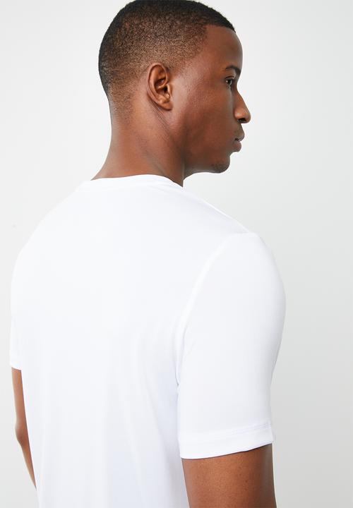 PUMA - Active big logo short sleeve tee - white