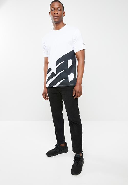 New Balance  - Rwt heather short sleeve print T-shirt - white