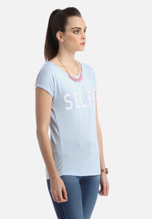 Vero Moda - Adam Selfie Capsleeve Top