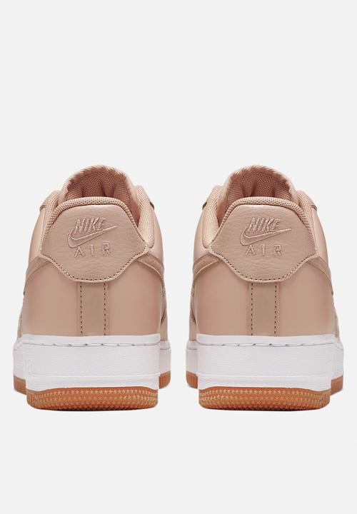 Nike - Air Force 1 '07 - bio beige-metallic silver