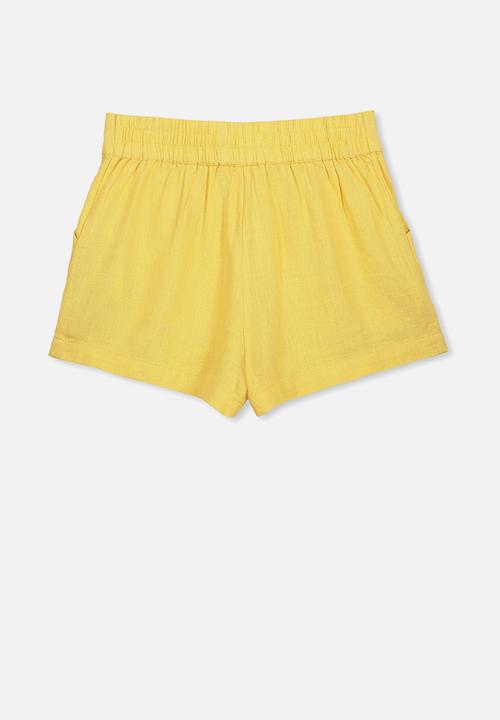 Cotton On - Callie short - yellow