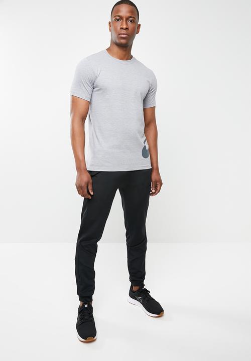 ASICS - Asics low big logo tee - grey
