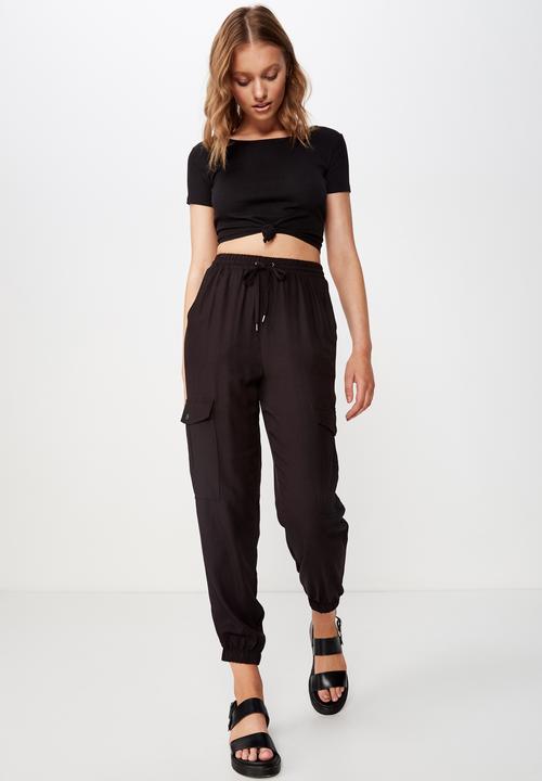 Cotton On - Cerrie drapey utility pant - black