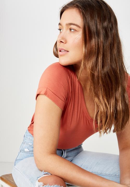 Cotton On - Karly short sleeve v-neck top - orange