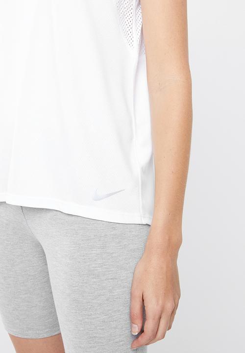 Nike - Nike short sleeve running top - white
