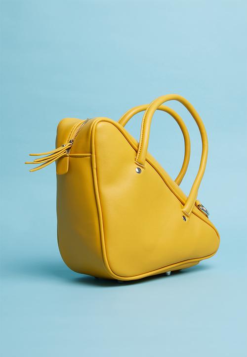 Superbalist - Triangular shape bag - yellow