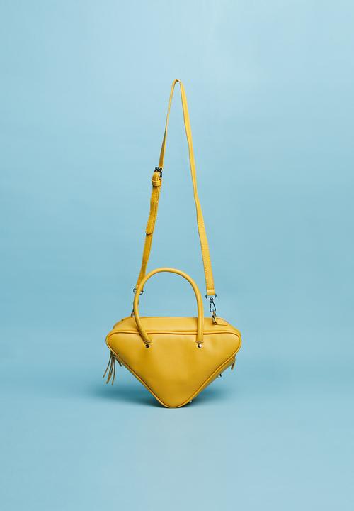 Superbalist - Triangular shape bag - yellow