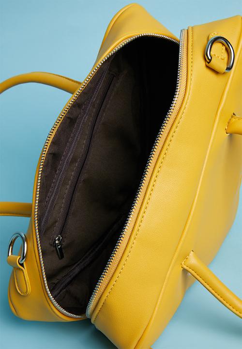 Superbalist - Triangular shape bag - yellow